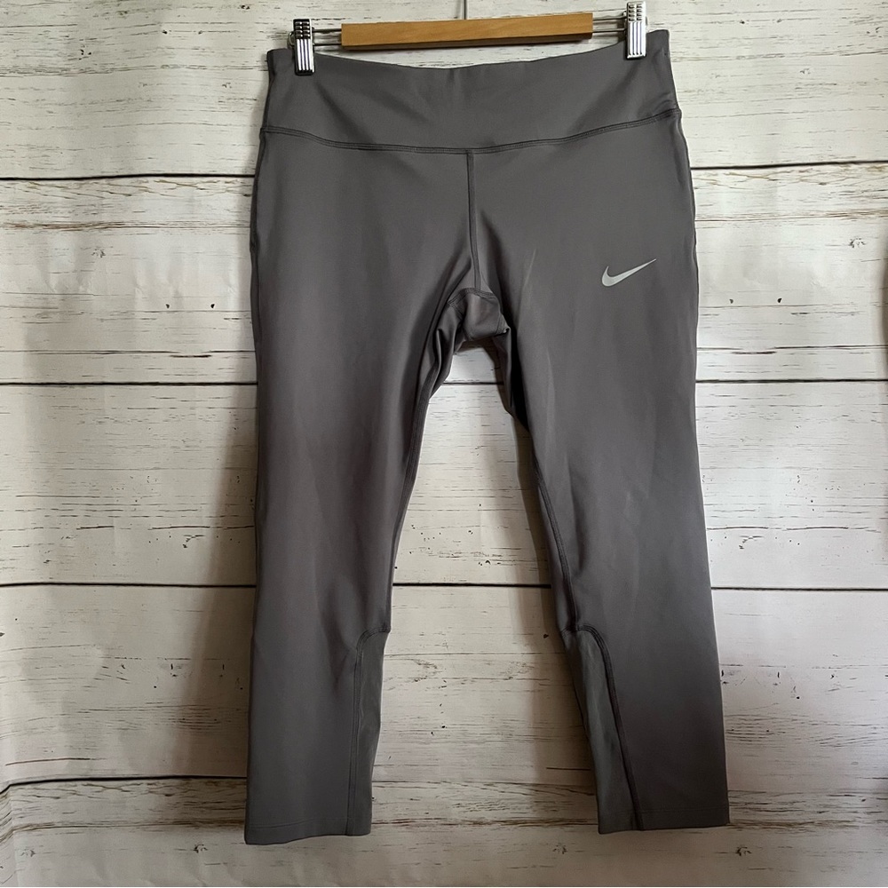 Nike Capri Leggings